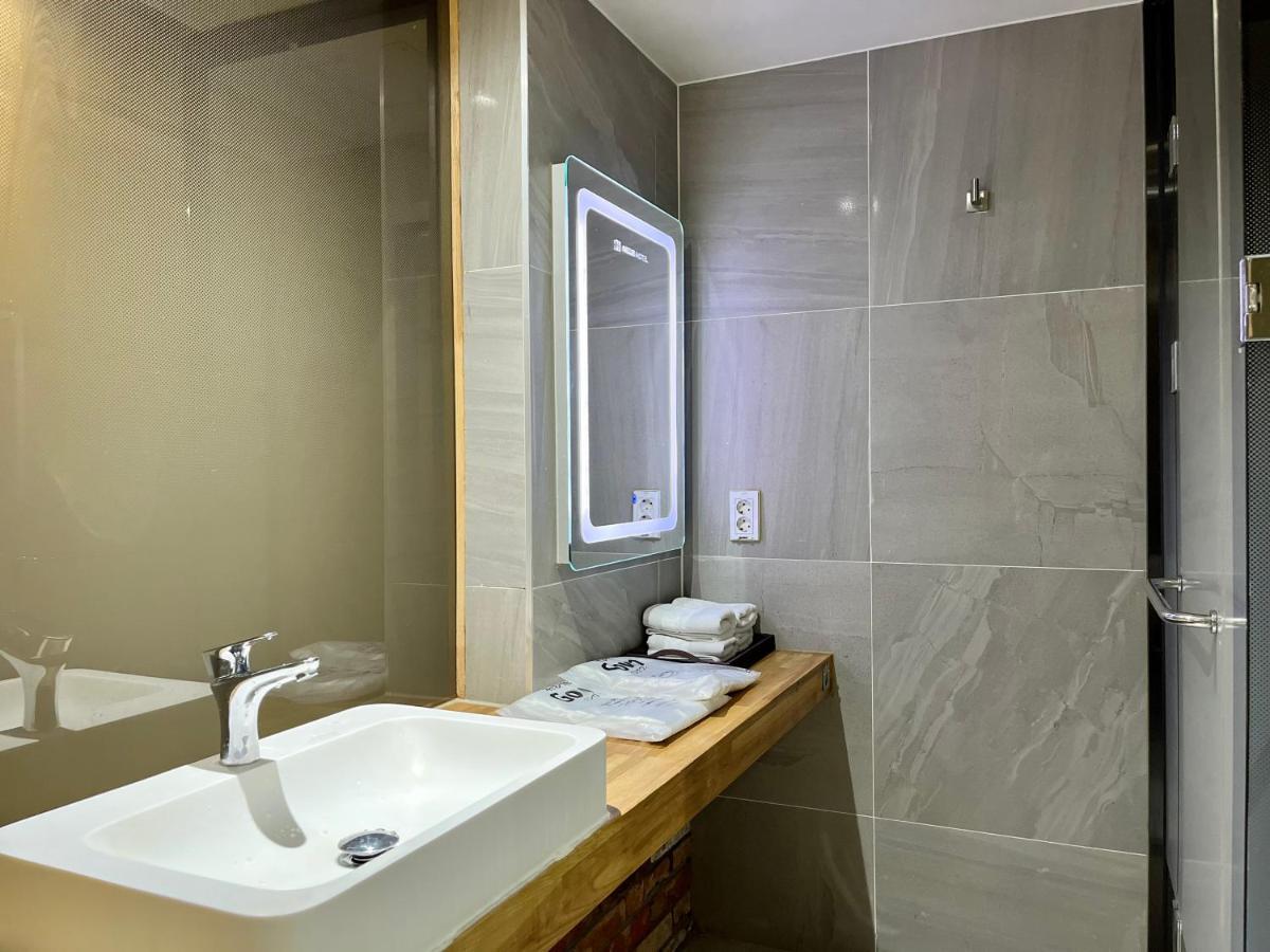 Jeonju Neue Hotel מראה חיצוני תמונה