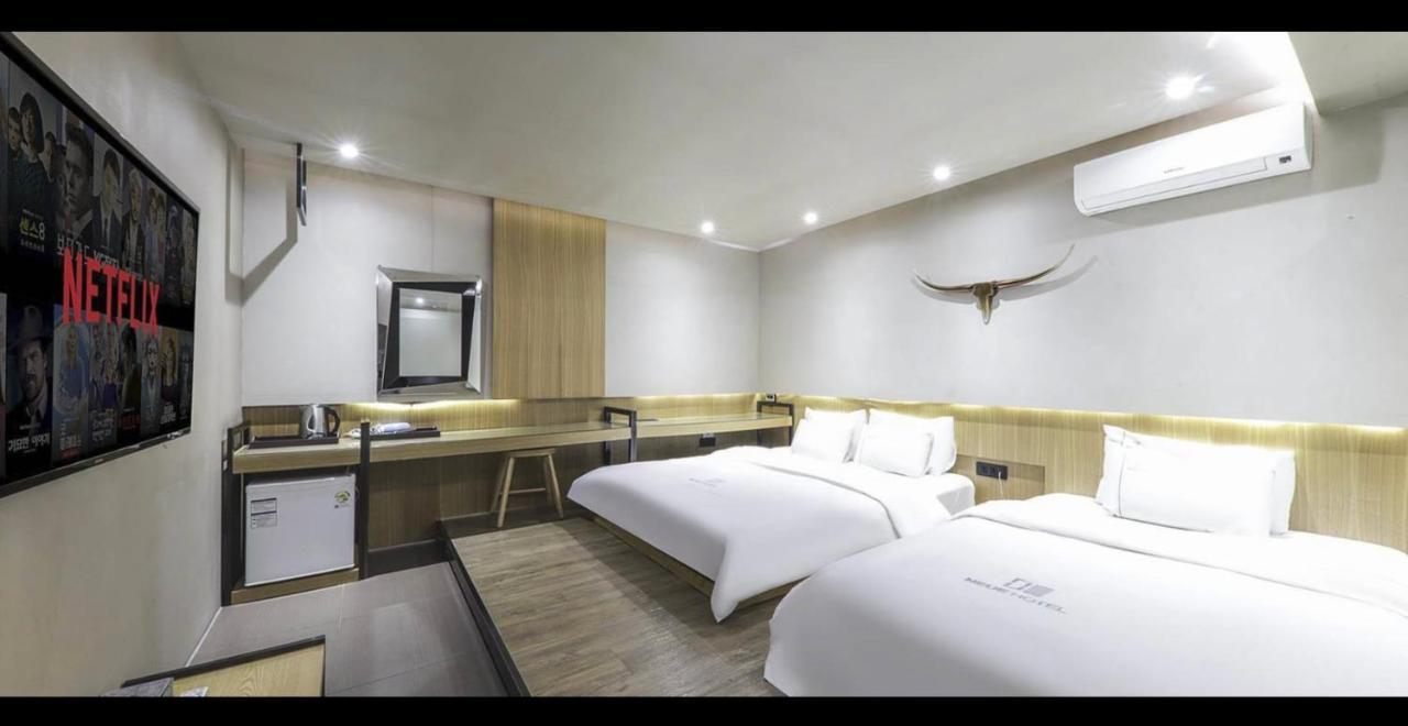 Jeonju Neue Hotel מראה חיצוני תמונה