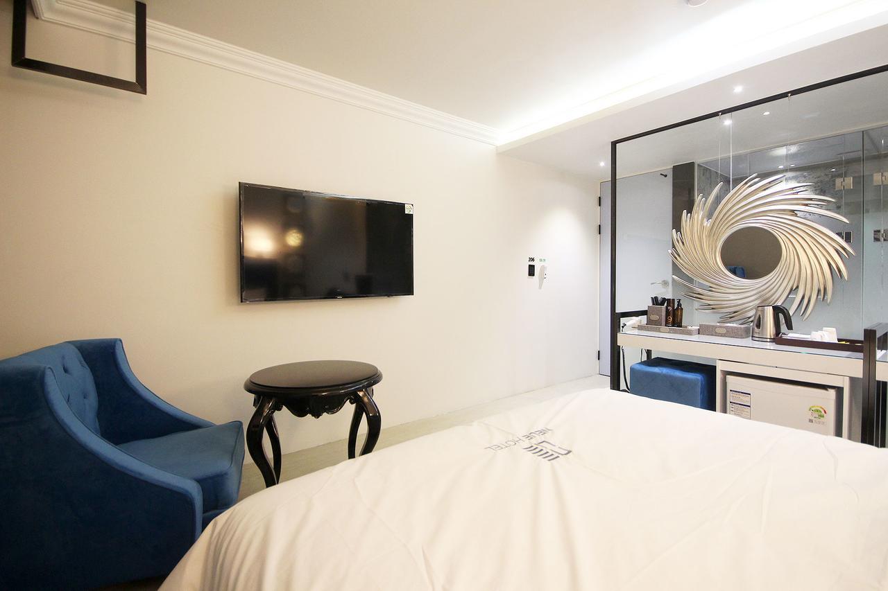 Jeonju Neue Hotel מראה חיצוני תמונה